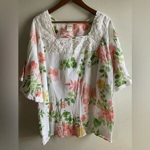 Blair - Floral Bell Sleeve Top
